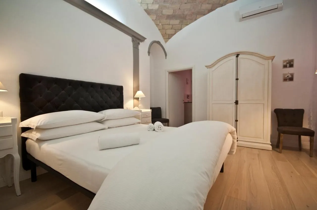 B&B La Finestra Sul Colosseo Roma Alojamento de Acomodação e Pequeno-almoço